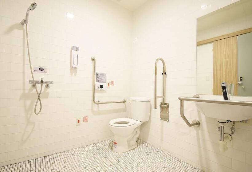 اتاق استاندارد سه نفره, Owlstay Flip Flop Hostel Garden