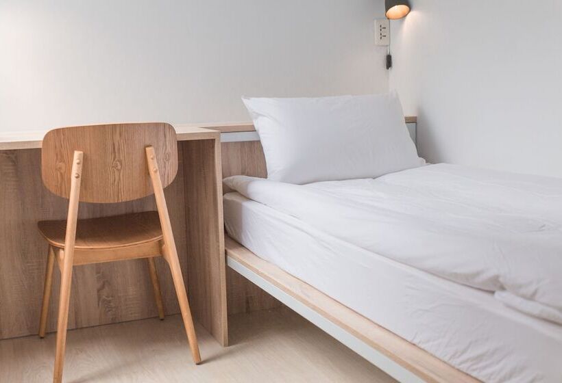 اتاق کلاسیک یک تخته, Owlstay Flip Flop Hostel Garden