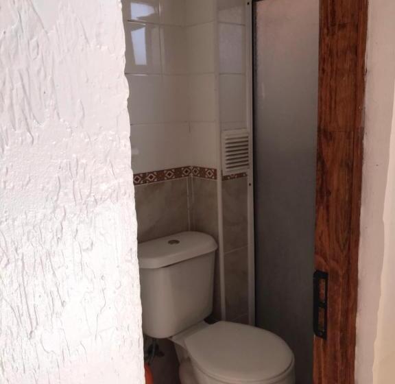 Familienzimmer, Hostal Avenue