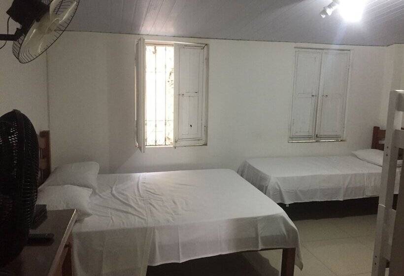 家庭间, Hostel Pelourinho