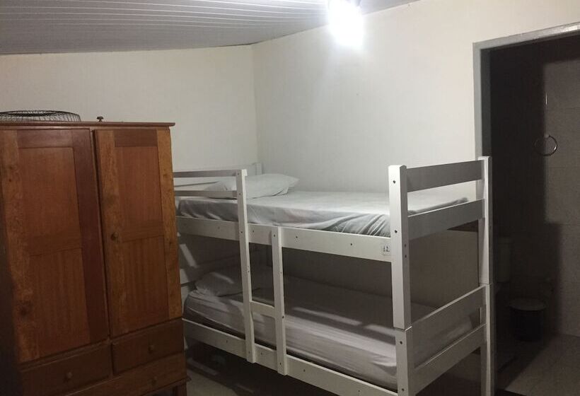 家庭间, Hostel Pelourinho