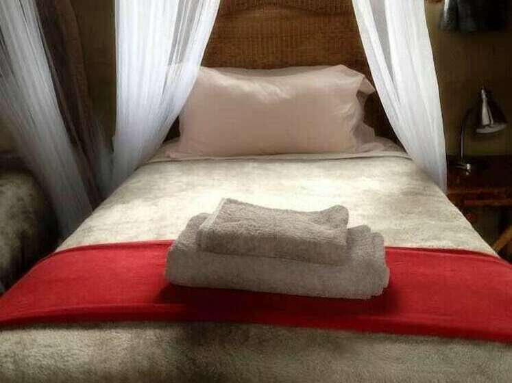 小室, Adansonia Eco Lodge