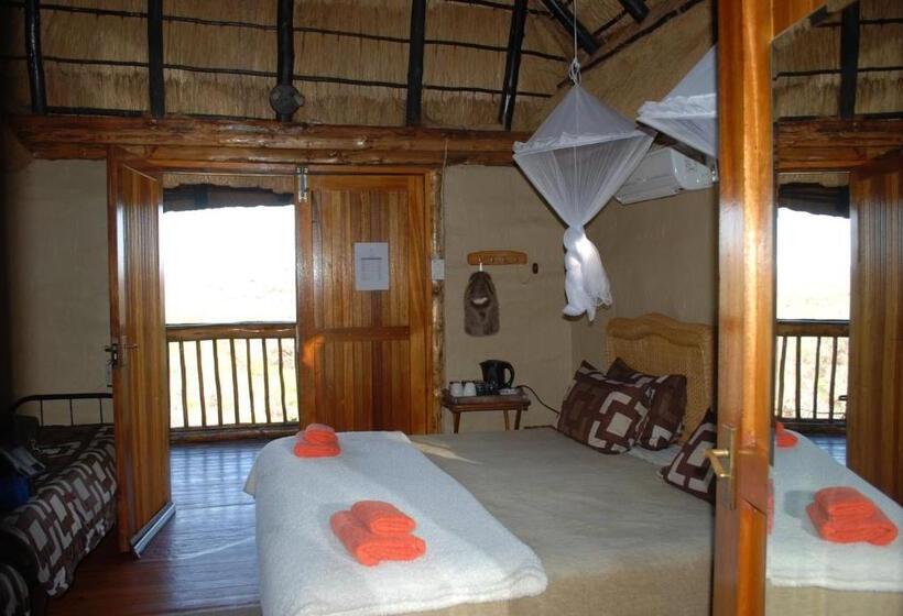 小室, Adansonia Eco Lodge
