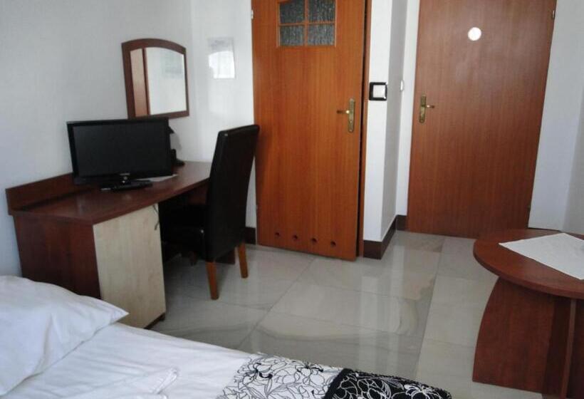 اتاق استاندارد یک نفره, Agat & Spa