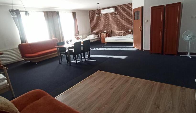 اتاق استاندارد چهار تخته, Agat & Spa