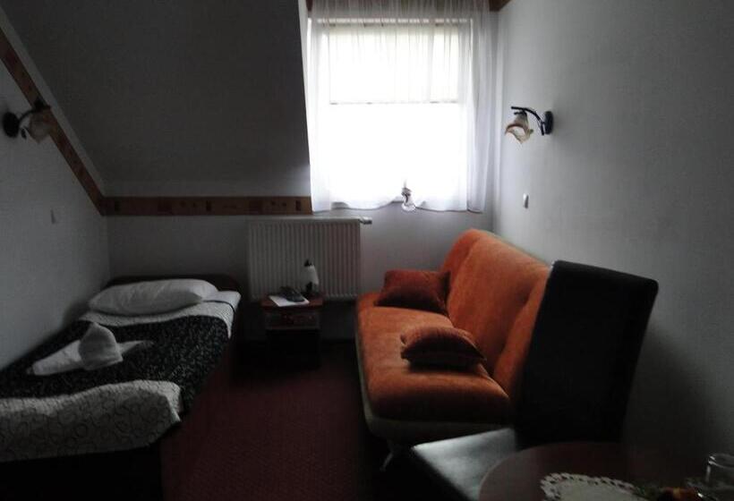 اتاق استاندارد یک نفره, Agat & Spa