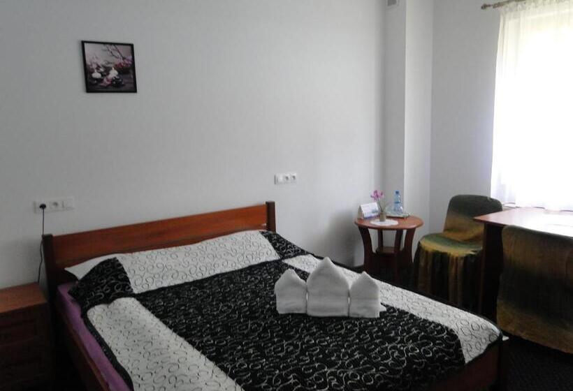 اتاق استاندارد یک نفره, Agat & Spa