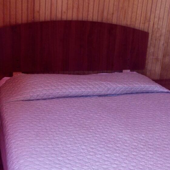 اتاق استاندارد, Amigos