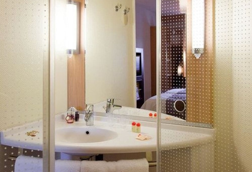 اتاق استاندارد, Hani