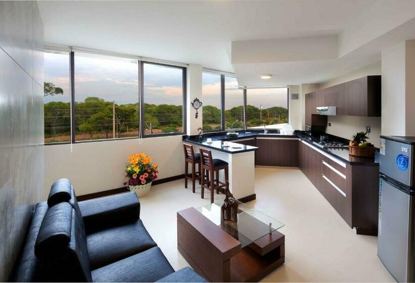 استودیوی لوکس, Mai Suites Apart