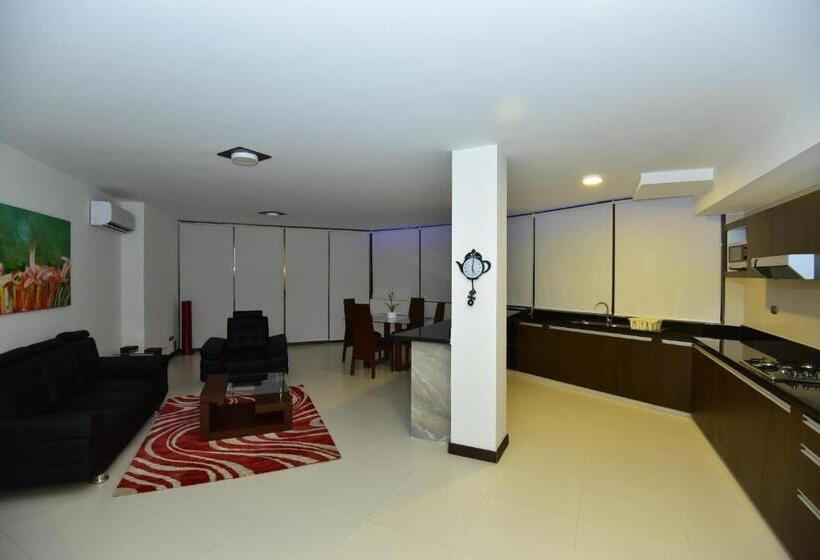 آپارتمان 2 خوابه, Mai Suites Apart