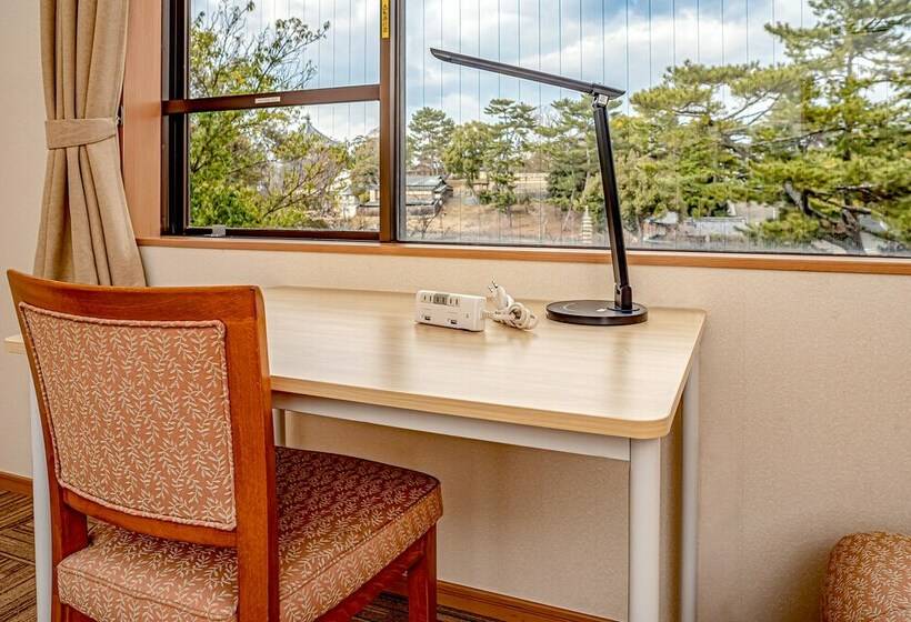 Номер Стандарт, Nara Visitor Center And Inn