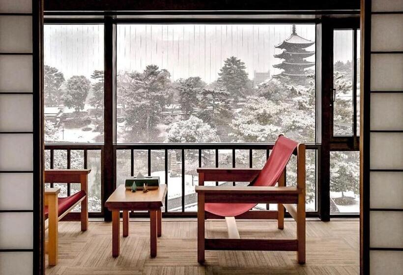 디럭스 룸, Nara Visitor Center And Inn