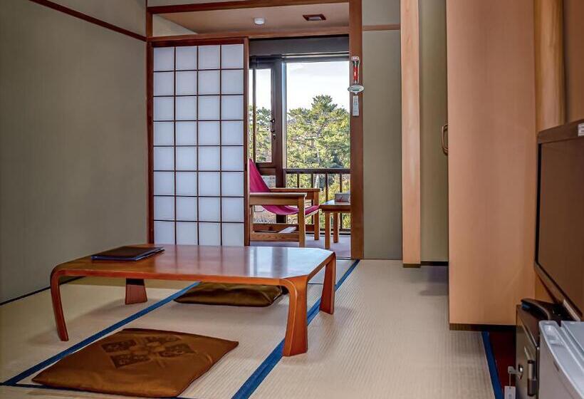 Номер Стандарт, Nara Visitor Center And Inn