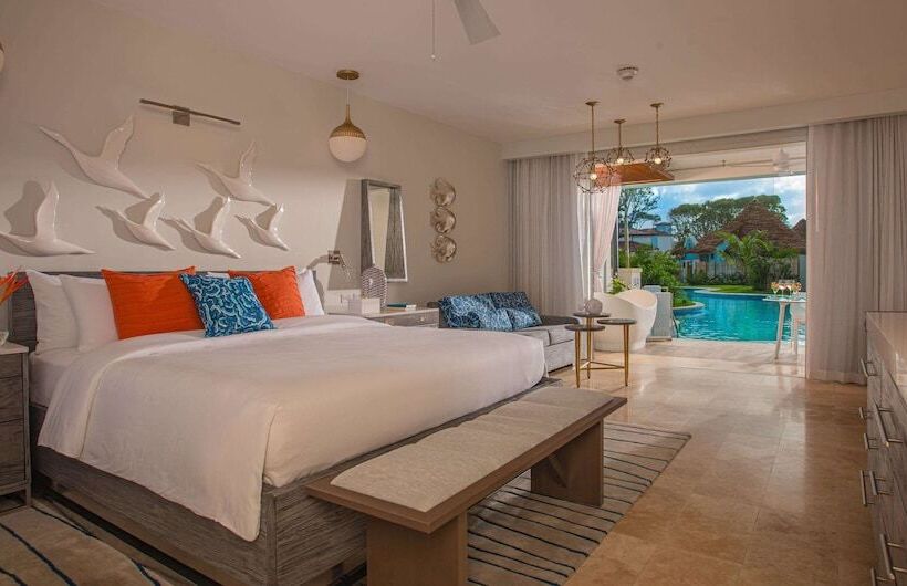 سوئیت کلاب, Sandals Royal Barbados All Inclusive Couples Only