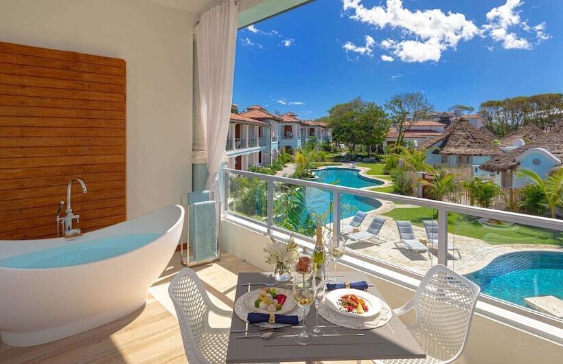 سوئیت کلاب, Sandals Royal Barbados All Inclusive Couples Only