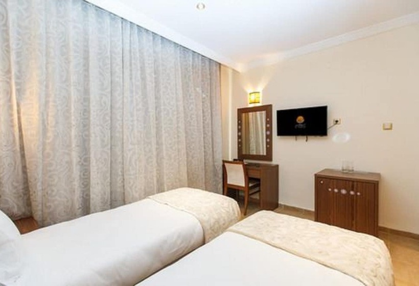 اتاق استاندارد, Taghit Saoura