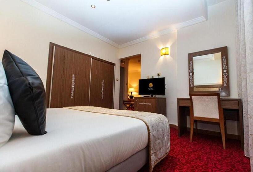 اتاق لوکس یک تخته, Taghit Saoura