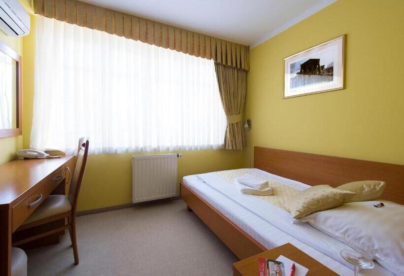 Номер Стандарт Индивидуальный, Varazdin