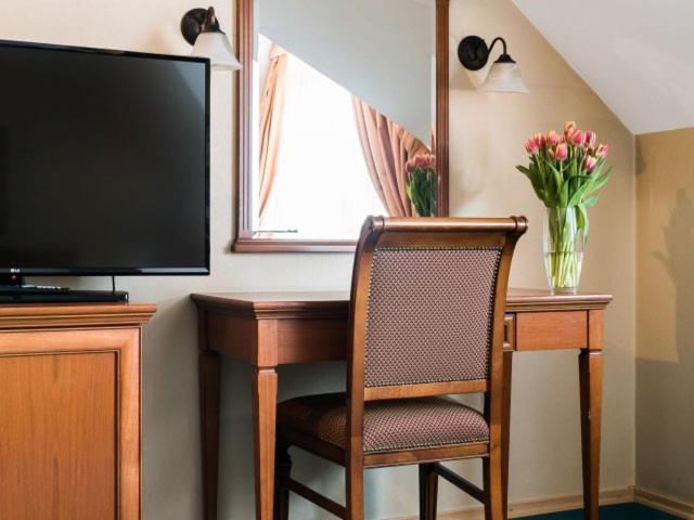 استودیوی استاندارد, Wersal