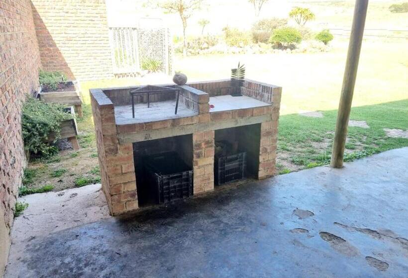 חדר סטודיו סטנדרד, Kwetu Guest Farm