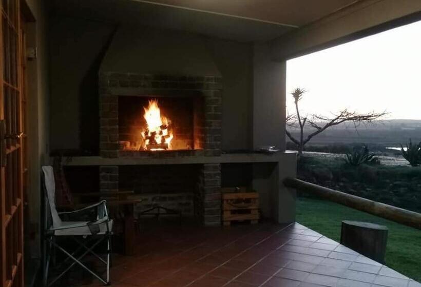 בית, חדר שינה 1, Kwetu Guest Farm