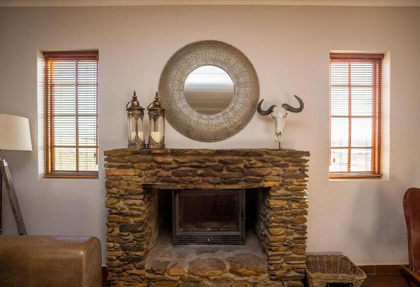 בית, חדר שינה 1, Kwetu Guest Farm