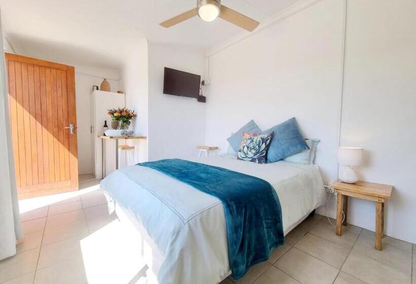 חדר סטנדרט נוף להרים, Kwetu Guest Farm