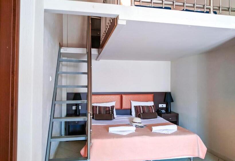 شقة ديلوكس غرفتين نوم, Meliton Inn Hotel & Suites By The Beach