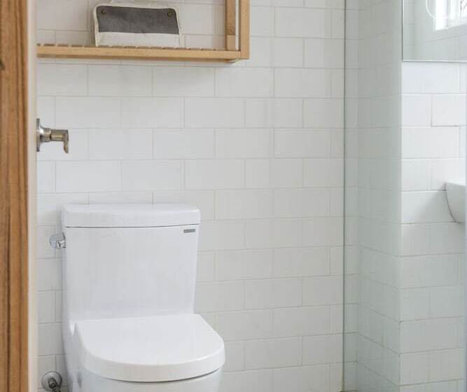 اتاق سوپریور با بالکن, Owlstay Flip Flop Hostel Garden