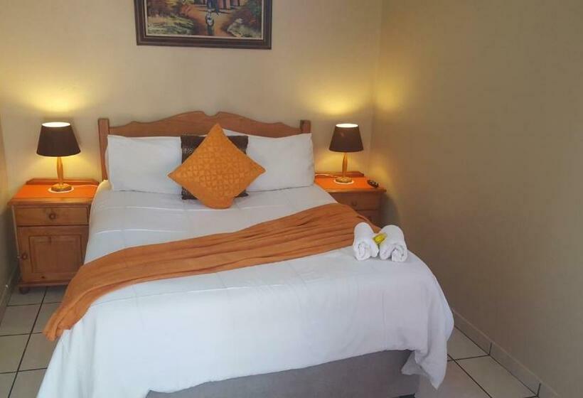 غرفة قياسية, African Sky Guest House