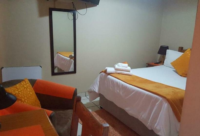 غرفة قياسية, African Sky Guest House