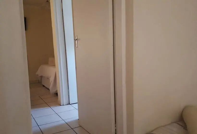 Standard-huone, African Sky Guest House
