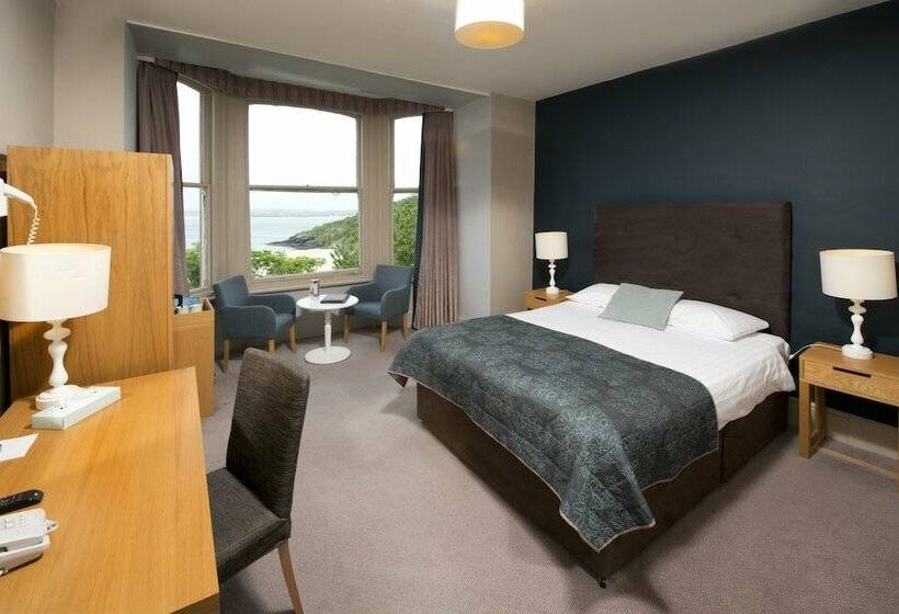 标准间, The St Ives Bay