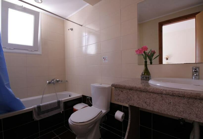 １ベッドルームアパートメント, Ampavris Family Apartments
