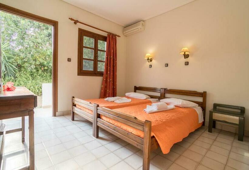 １ベッドルームアパートメント, Ampavris Family Apartments