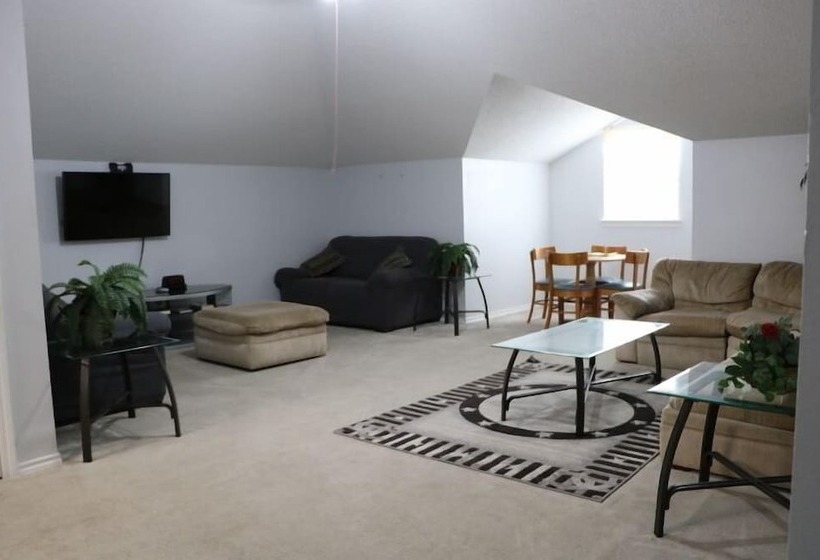 スイート（家族用）, Bent Tree Motel