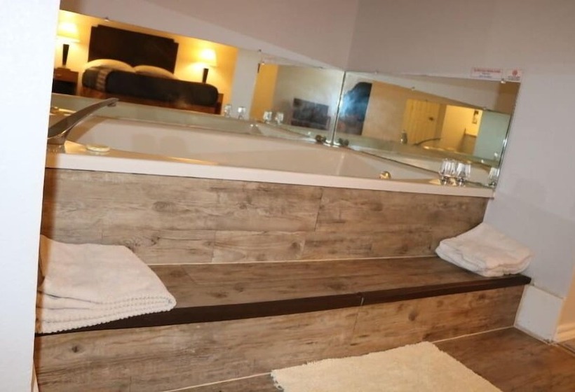 スイート（家族用）, Bent Tree Motel