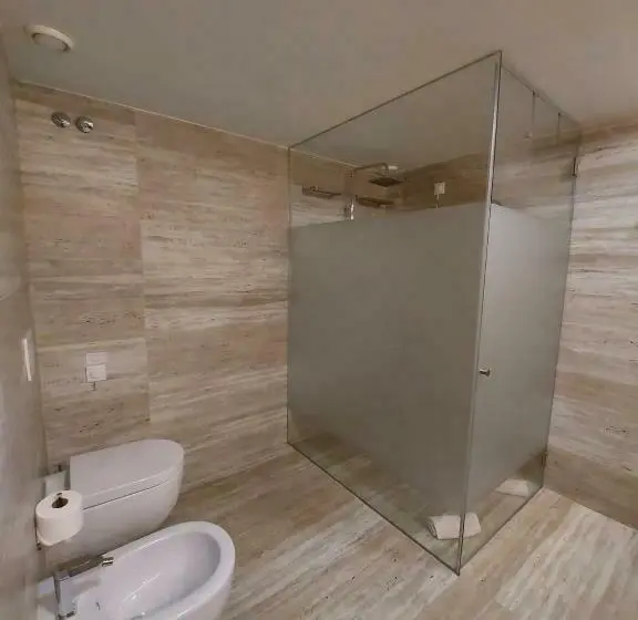 اتاق خانوادگی, Abc Hotel Porto Boavista