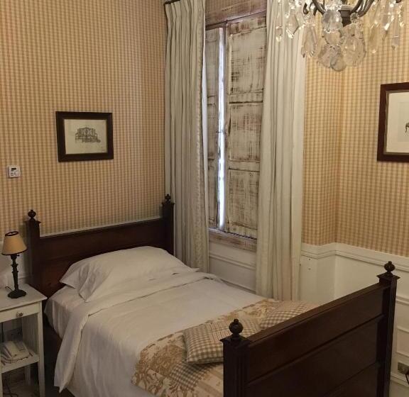 اتاق استاندارد یک نفره, Casa Silva