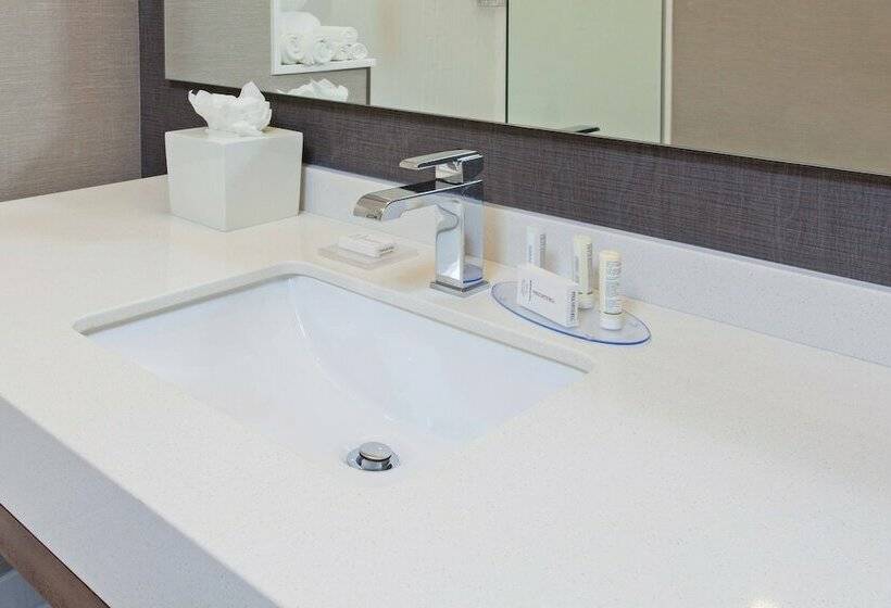 غرفه قياسيه سريرين مزدوجين, Courtyard By Marriott San Diego El Cajon