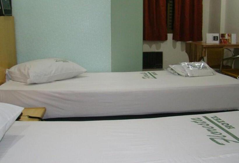 اتاق استاندارد سه نفره, Floresta Tucuruvi