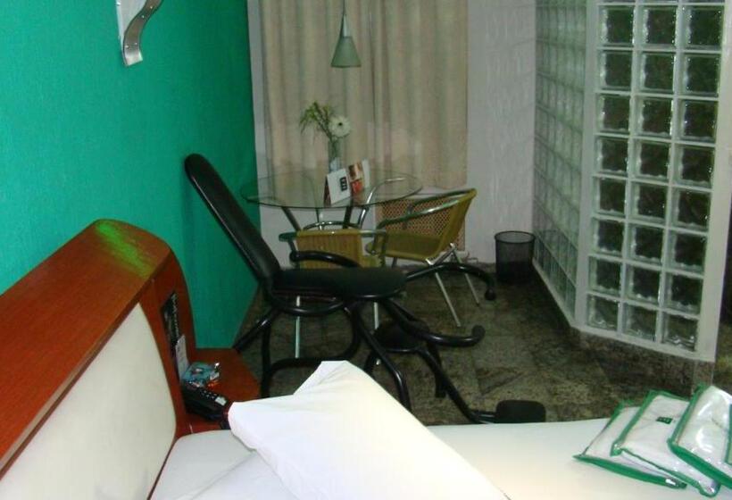 سوئیت با وان آب گرم, Floresta Tucuruvi