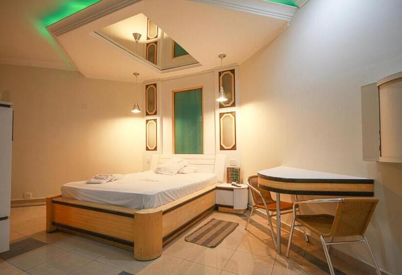 سوییت, Floresta Tucuruvi