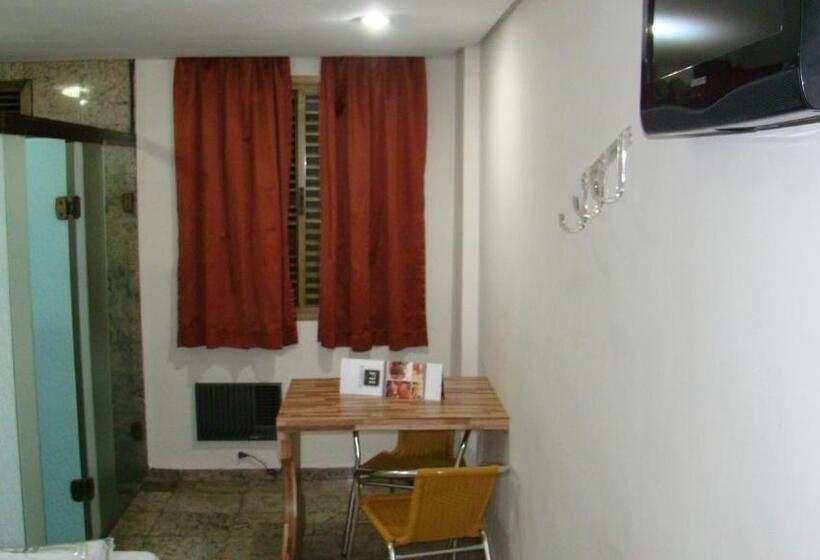 اتاق استاندارد سه نفره, Floresta Tucuruvi