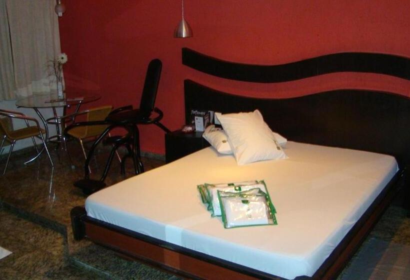 سوئیت با وان آب گرم, Floresta Tucuruvi