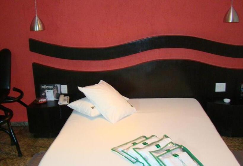 سوئیت با وان آب گرم, Floresta Tucuruvi