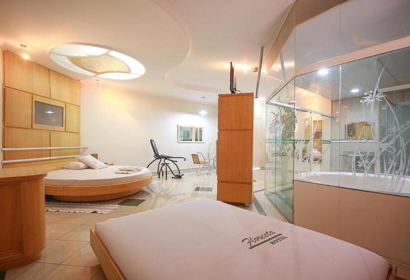 سوییت لوکس, Floresta Tucuruvi