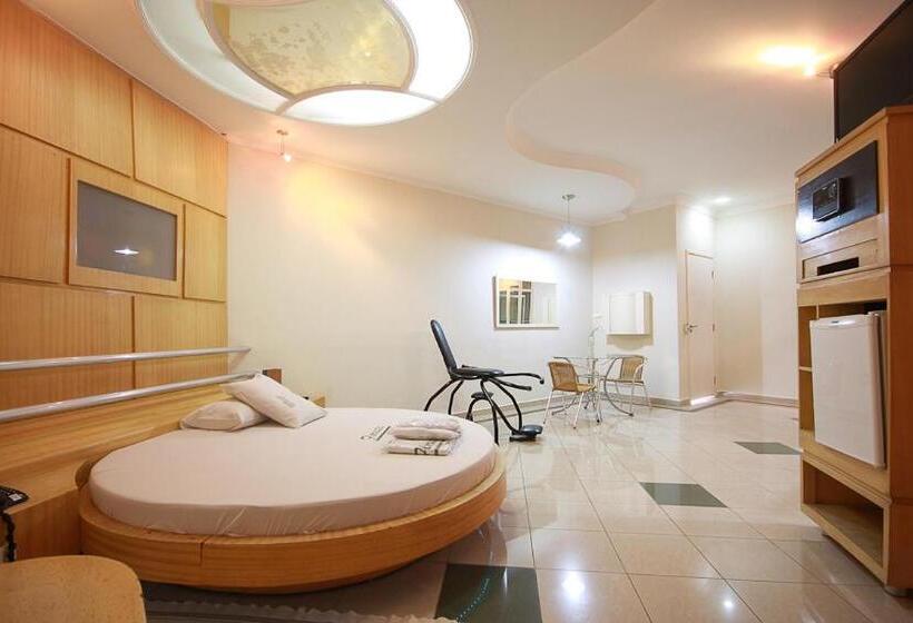 سوییت لوکس, Floresta Tucuruvi