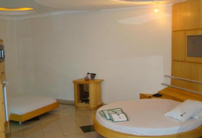 سوییت لوکس, Floresta Tucuruvi